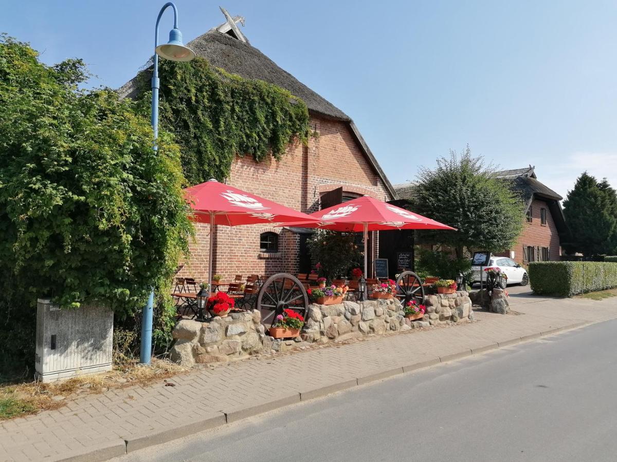Gasthof-Ferienwohnungen-Kliesow'S Reuse Alt Reddevitz Экстерьер фото